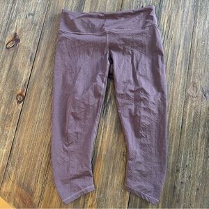 PrAna cropped athletic leggings with ruched hems